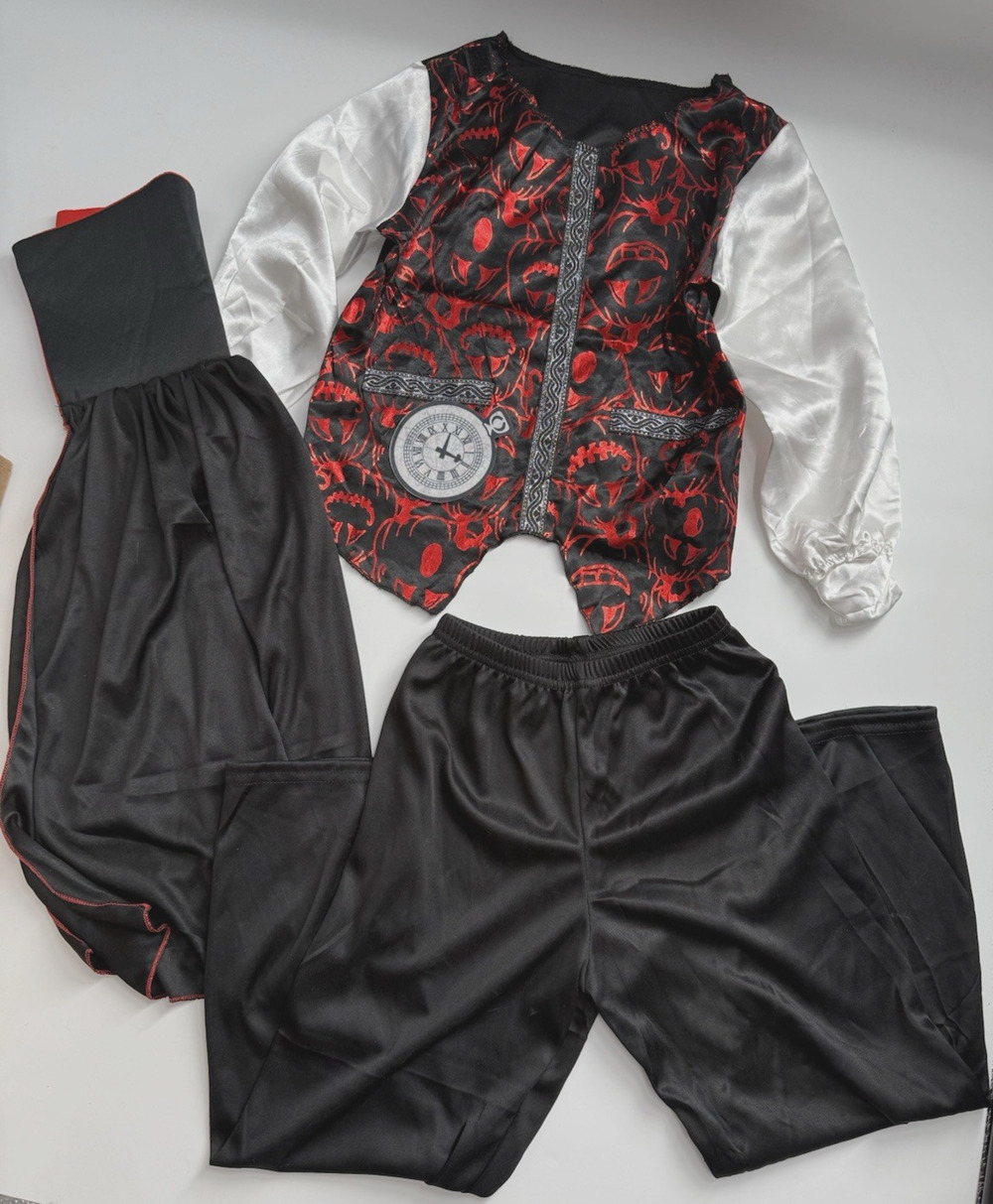 Child Vampire Costume Scary Halloween Red Vampire Costume For Kids S *With Stain